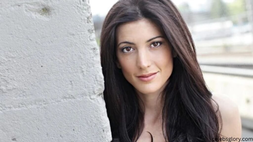 Julia Benson